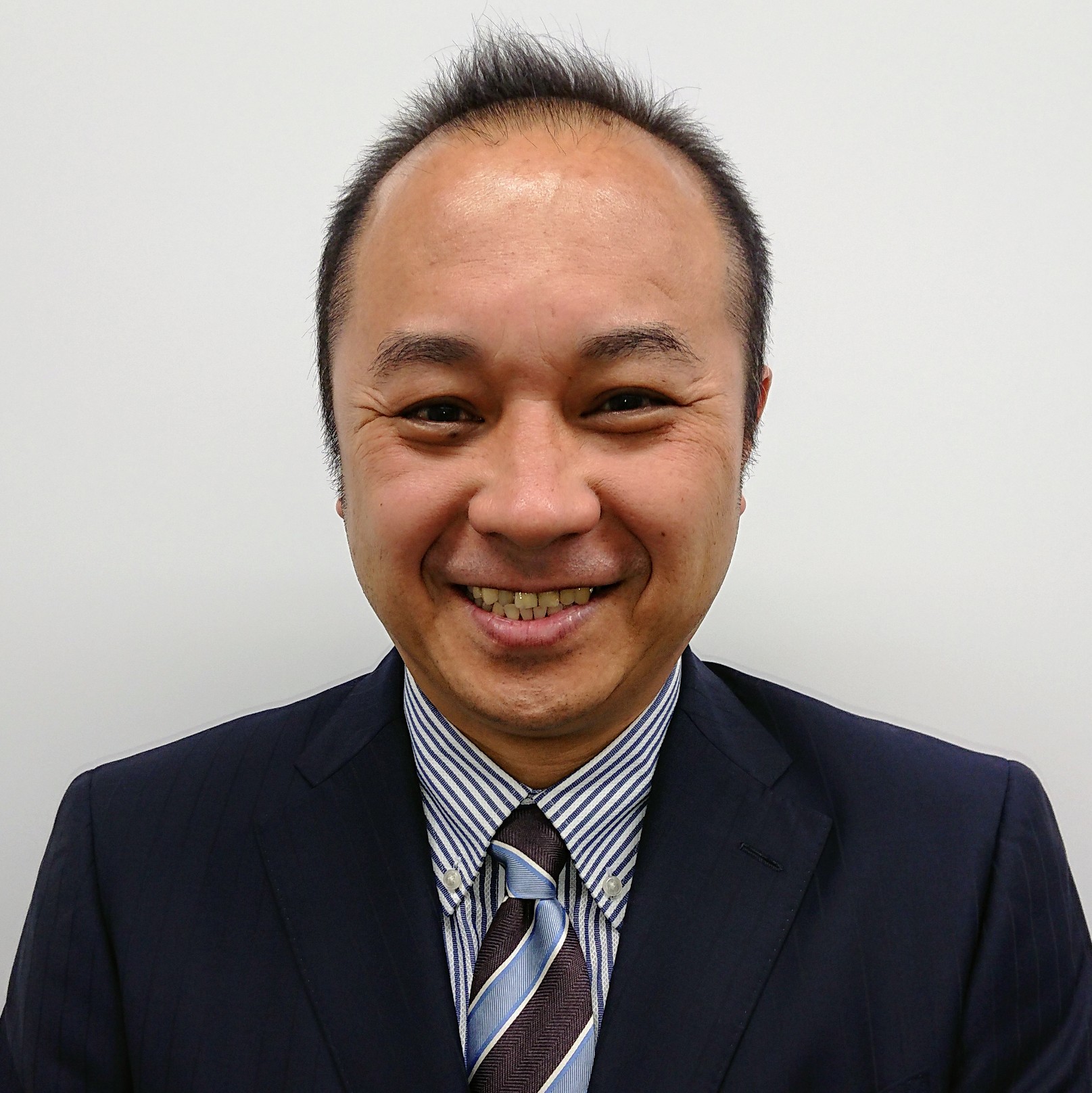 新屋 竜也