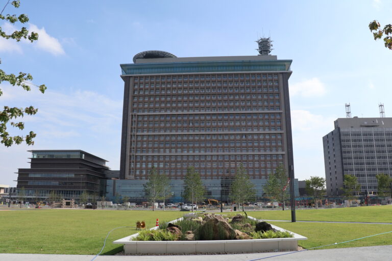 池下設計 生産管理 岐阜県庁舎行政棟サムネイル画像